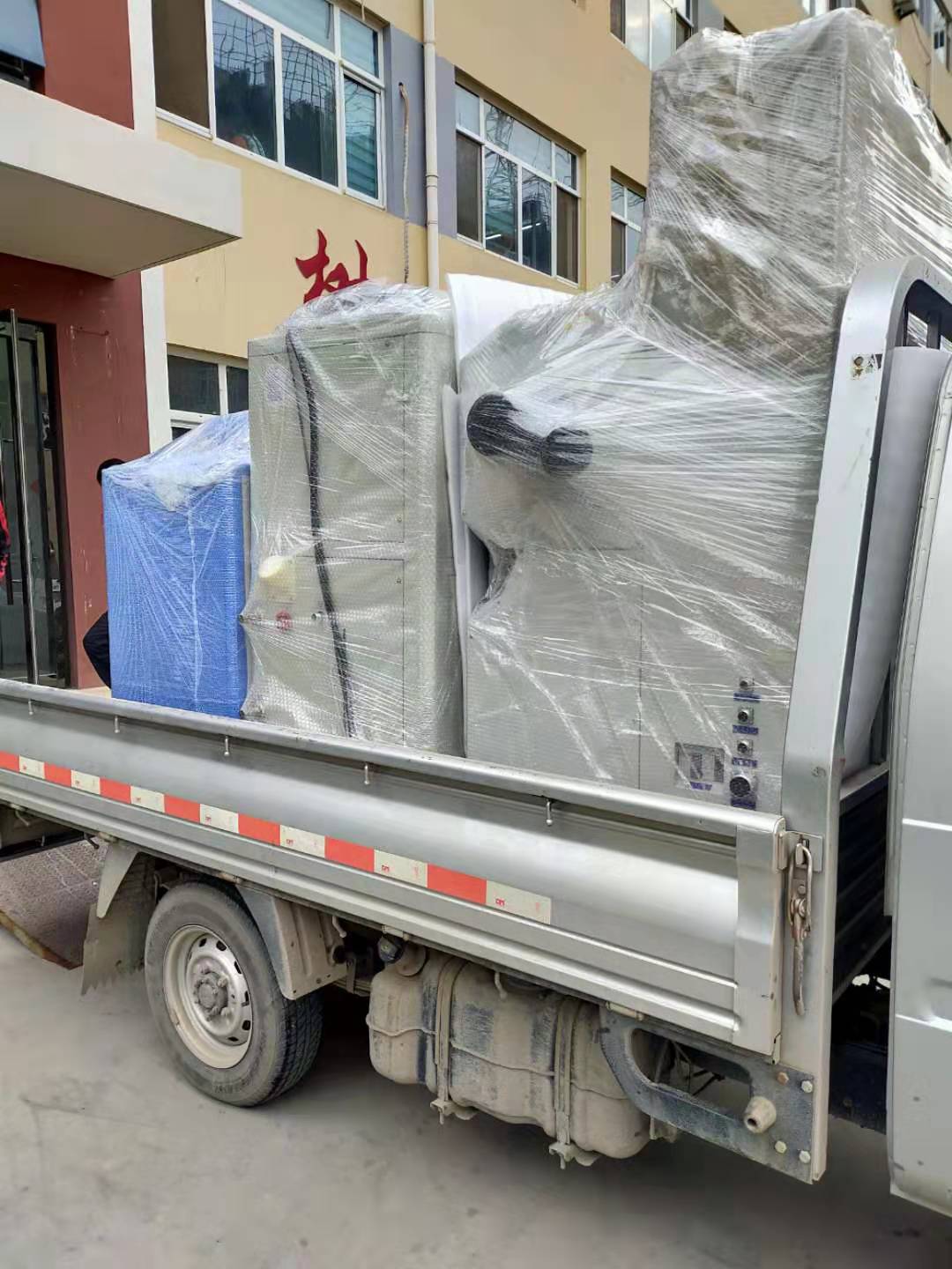 LED irradiation crosslinking equipment shipped!